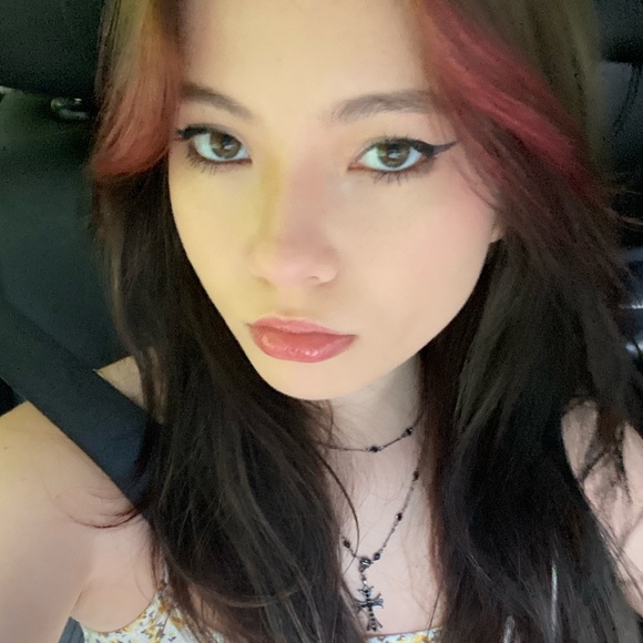 Meet your Posher, Jada - Picture 1 of 1